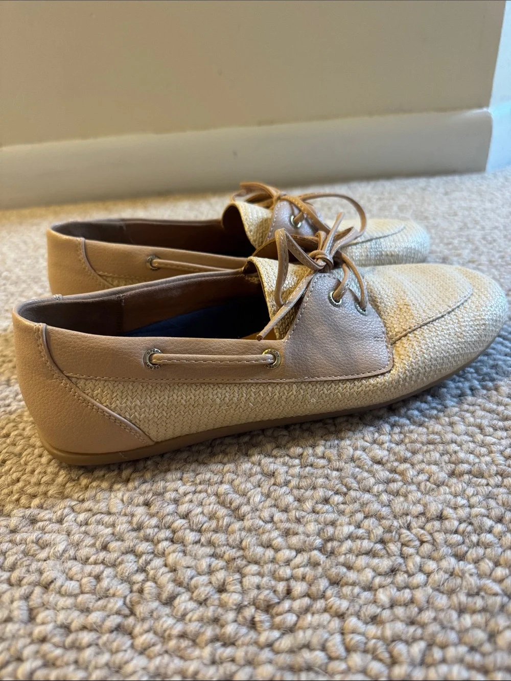 SPERRY women’s Tan Canvas & Leather Boat Shoes
